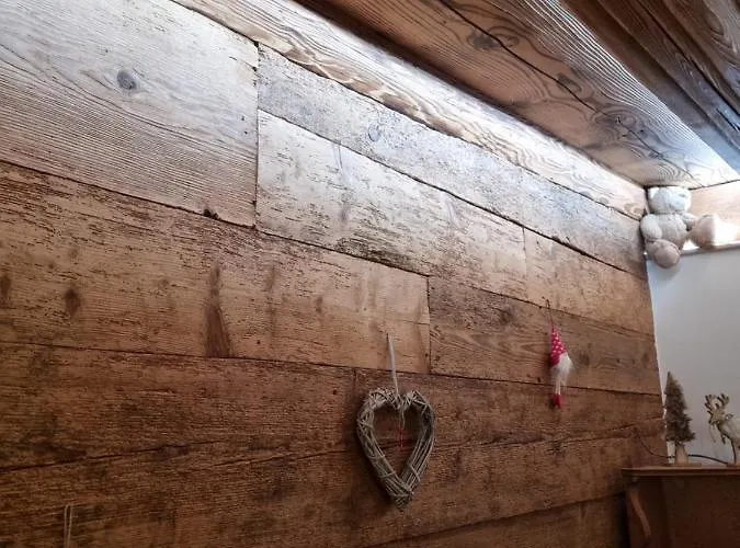 Premium, Au Coeur De L'ours アパート