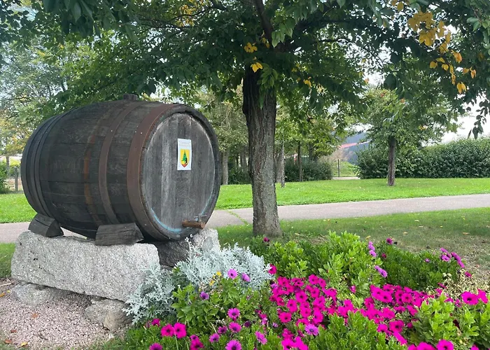 Premium, Au Coeur De L'ours アパート